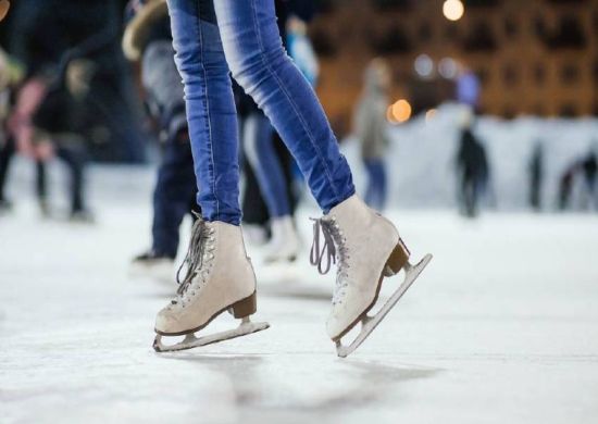 Pista de patinação no gelo de 200m² chega a Guarulhos