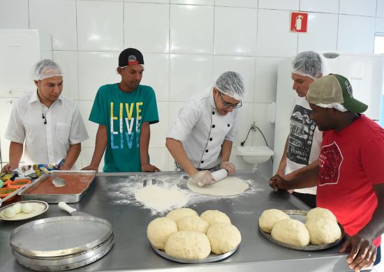 Projeto Nova Chance capacita usuários do Acolhimento Bambi