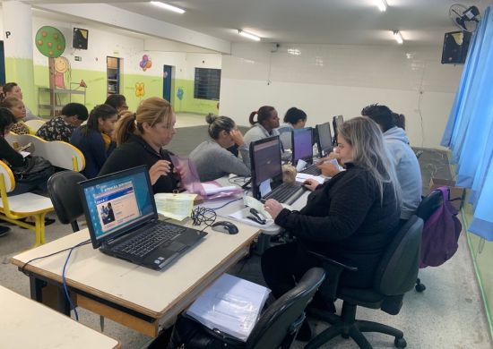 Prefeitura realiza cadastramento de programas sociais no Jd. Bananal