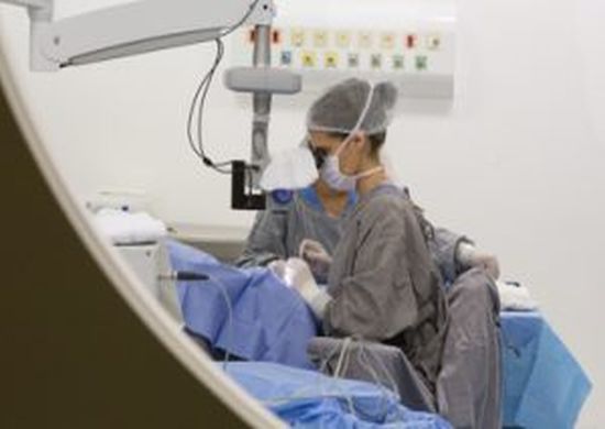 Estação Brás da CPTM recebe inscrições para mutirão da catarata