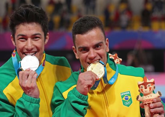 Brasil faz dobradinha inédita na ginástica artística no Pan-Americano