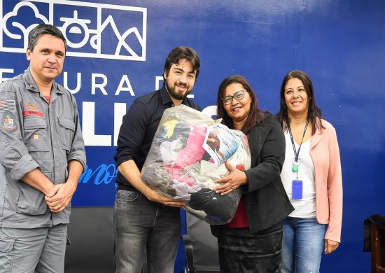 Entidades recebem kits de roupas da Campanha do Agasalho 2019