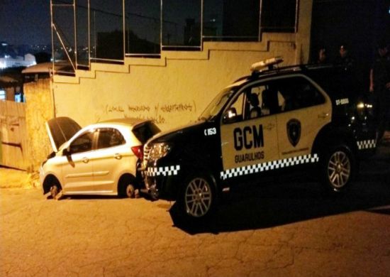 GCM recupera veículo roubado e prende receptador no Jardim Paraíso