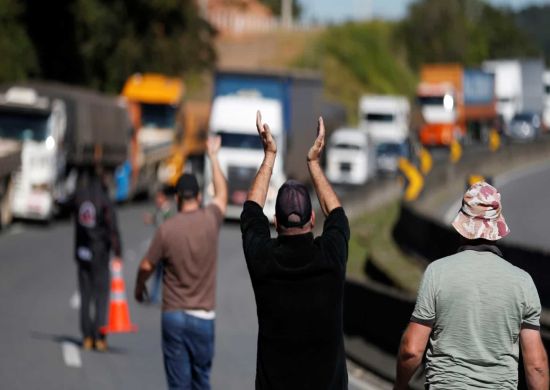 Ministério da infraestrutura confirma suspensão da tabela do frete