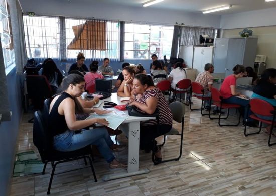 CadÚnico/Bolsa Família distribui senhas no Bananal nesta sexta-feira