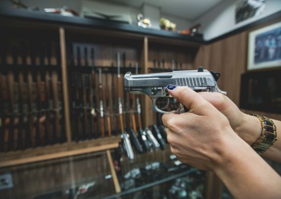 Projeto sobre porte de armas pode ser votado esta semana na Câmara