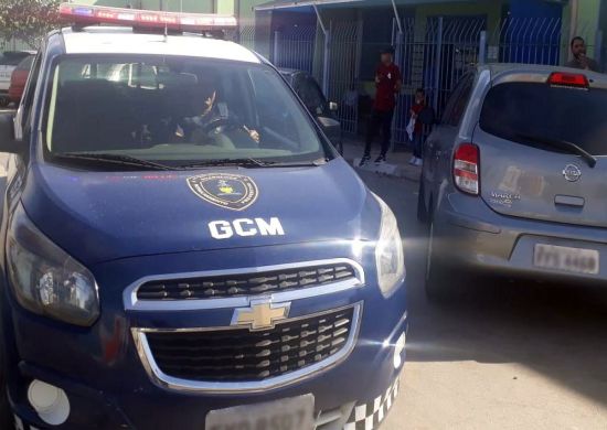 Após denúncia na UPA Cumbica, GCM conduz agressor de mulher a DP