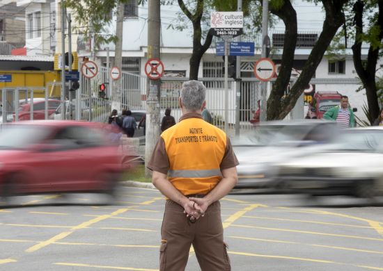 Na Semana Nacional do Trânsito, agentes comemoram o seu dia