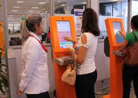 Totens do Poupatempo facilitam atendimento à população
