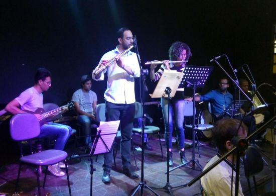Grupo Almanaque se apresenta nesta sexta-feira no Cemear