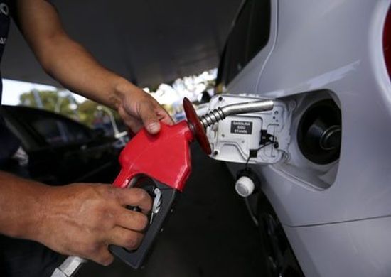 Petrobras eleva preço da gasolina em 2,5% nas refinarias
