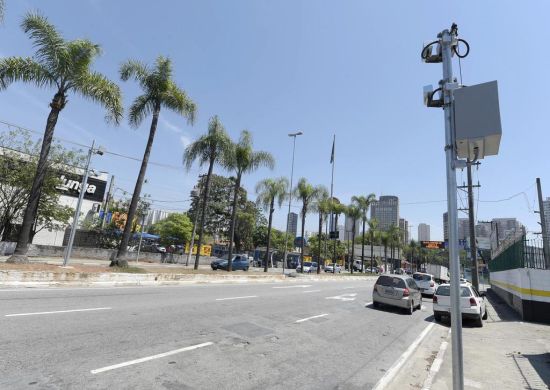 Guarulhos instala equipamentos para cerca eletrônica de segurança