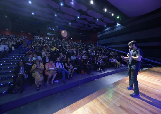 Prefeito Guti prestigia Encontro Nacional de Conselhos de Alimentação Escolar