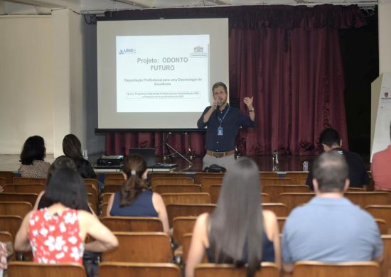 Dia do Dentista é celebrado com curso de capacitação em Guarulhos