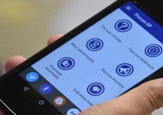 Procon-SP alerta sobre envio de mensagens enganosas em nome da fundação