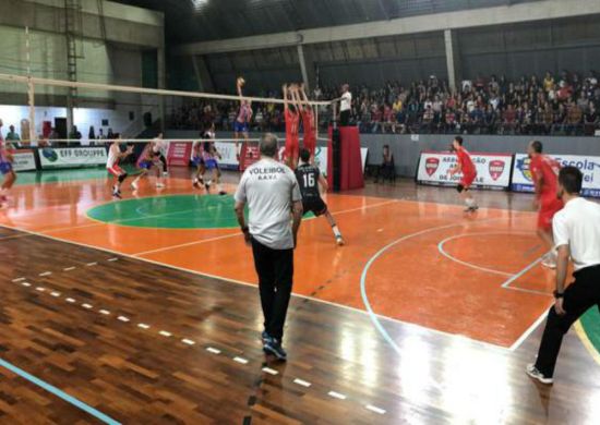 Vôlei Guarulhos conquista a última vaga de acesso na Superliga C