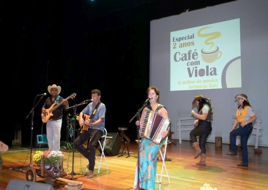 Teatro do CEU Ponte Alta apresenta mais uma edição do Café com Viola no domingo