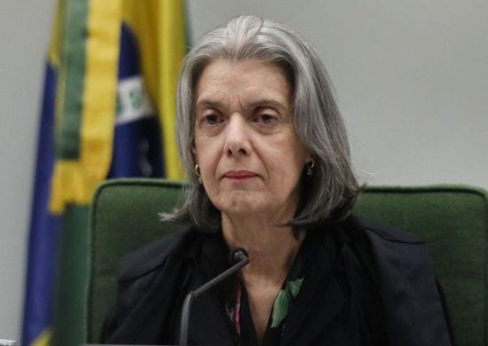 Cármen Lúcia manda soltar presos por condenação em 2ª instância
