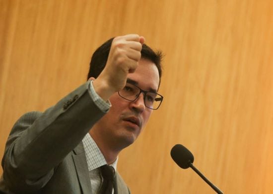 Dallagnol é punido por criticar ministros do STF