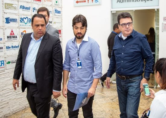 Durante 9º Guaruex, William Paneque apresenta 6° Caderno Econômico de Guarulhos