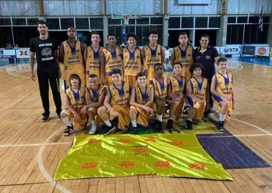 Apagebask-Guarulhos conquista título inédito do Campeonato Paulista de Basquete Masculino
