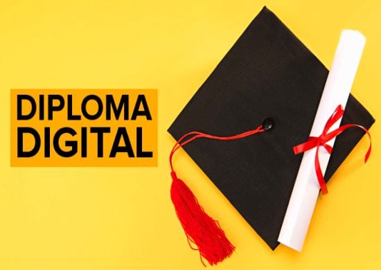 Governo anuncia versão digital de diplomas com custo 80% menor