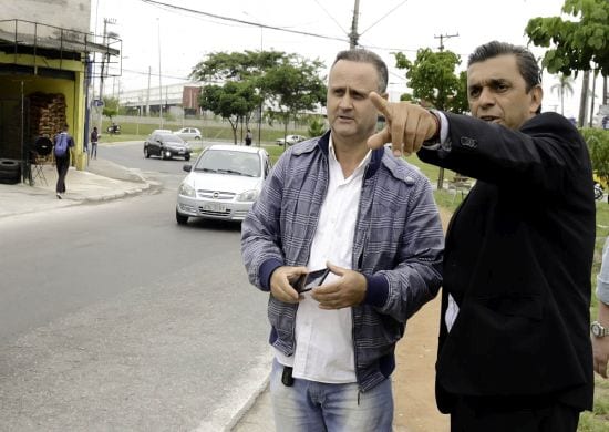 Comissão de Trânsito verifica rotatória na Rua Jamil João Zarif