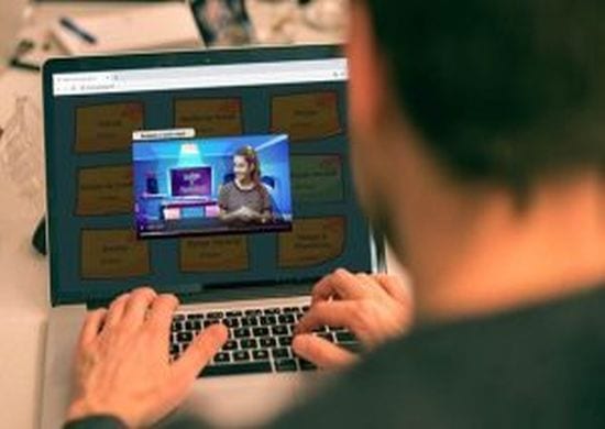 Centro Paula Souza lança curso gratuito a distância de Design e Photoshop