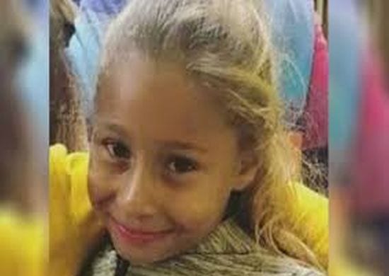 Menina que sumiu após brincar em parquinho é encontrada morta