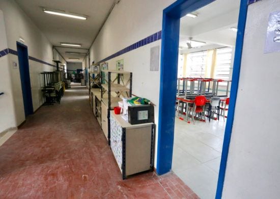 Governo de São Paulo libera R$ 1 bilhão para beneficiar escolas