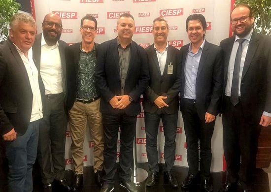 Presidente Silvio Alves participa de encontro com ministro da Infraestrutura
