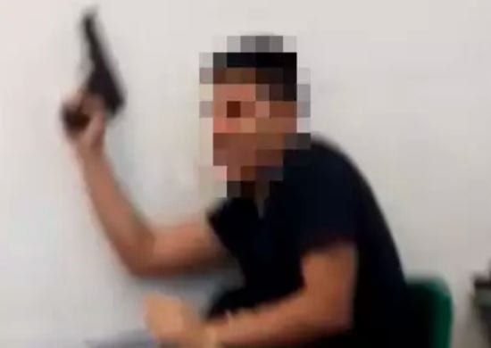 Aluno armado causa pânico durante aula em escola de Santos