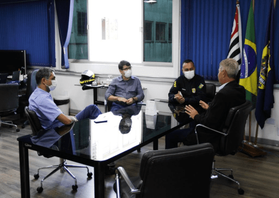 GCM de Guarulhos recebe doação de munição da Polícia Rodoviária Federal