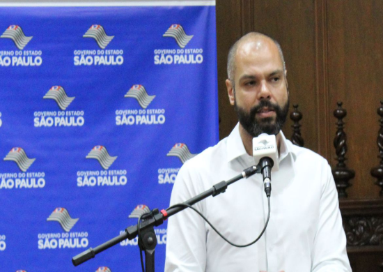 Prefeito Bruno Covas recebe alta hospitalar