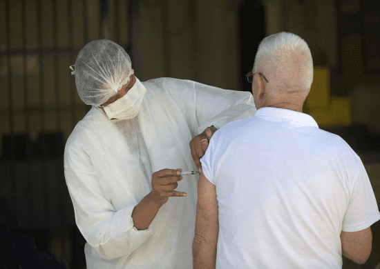 Ministério da Saúde cancela Dia D de Vacinação da Gripe e altera a 3ª fase