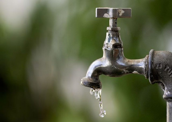 Falta água em um de cada dez domicílios brasileiros
