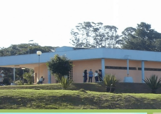 Cetesb apresenta novas regras para cemitérios e cooperativas de lixo reciclado