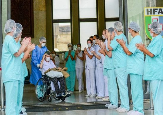 COVID-19: Brasil assume primeiro lugar em número de recuperados