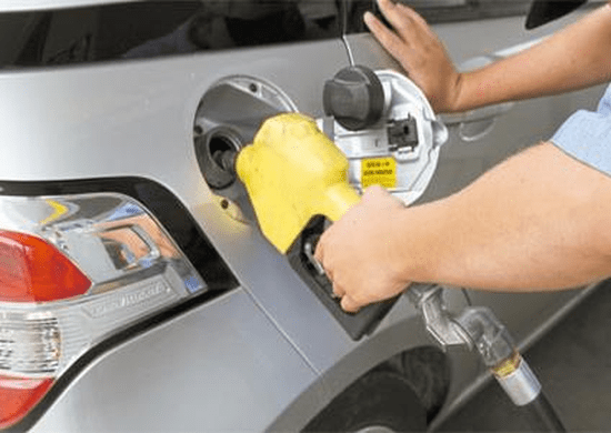 Preco da gasolina aumenta 10% nas refinarias a partir desta terça