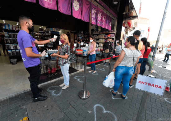 Prefeitura de Guarulhos fiscaliza estabelecimentos comerciais no primeiro final de semana de flexibilização