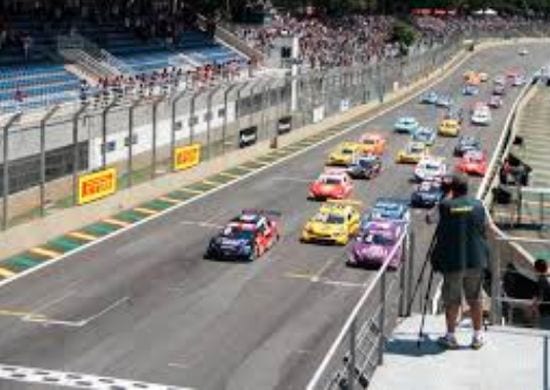 Governo de SP autoriza retomada do automobilismo e motociclismo