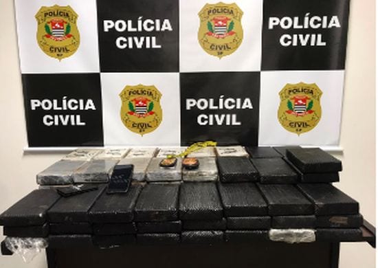 Funcionários terceirizados do Aeroporto de Guarulhos são presos com drogas