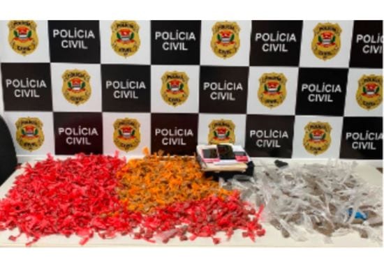 Casal é preso com mais de 1500 porções de drogas em Mogi das Cruzes