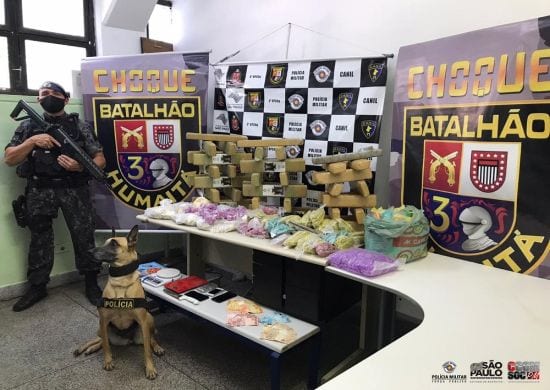 Policiais militares apreendem quase 5 mil porções de drogas na Vila Maria
