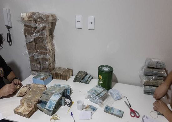 Polícia Federal cumpre 623 mandados no país contra grupo criminoso