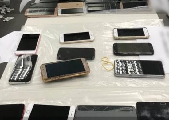 Em Guarulhos, estrangeiros são detidos com mais de 100 celulares de origem ilícita