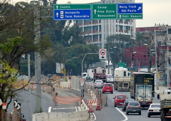 Interdição na Via Dutra, em Guarulhos, é adiada para segunda-feira(14)