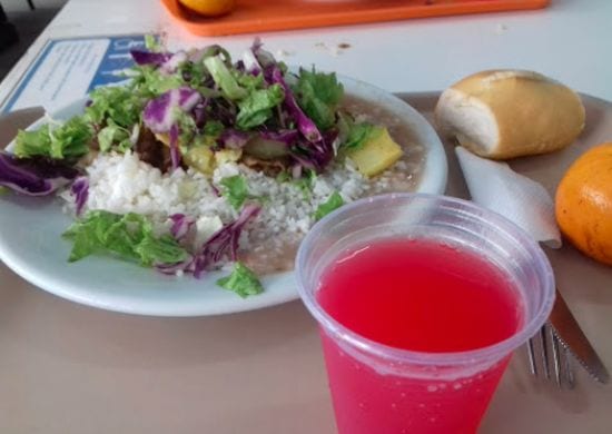 SP: Ação quer manter comida gratuita para pessoas em situação de rua
