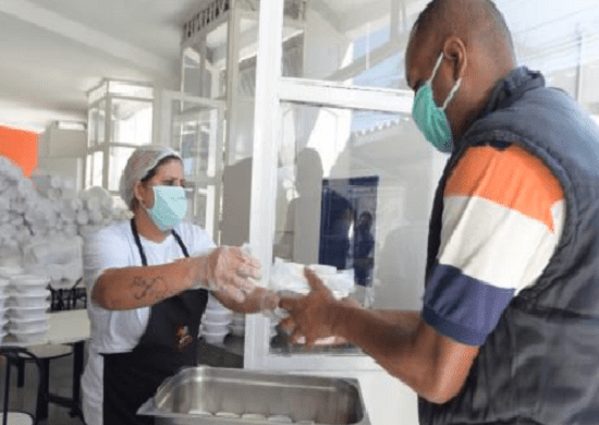 Restaurantes populares de Guarulhos voltam a oferecer refeição em suas instalações nesta terça-feira(06/10)