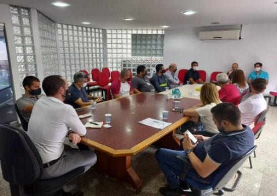 Prefeitura e iniciativa privada se unem para solucionar problema do acesso da Valeo